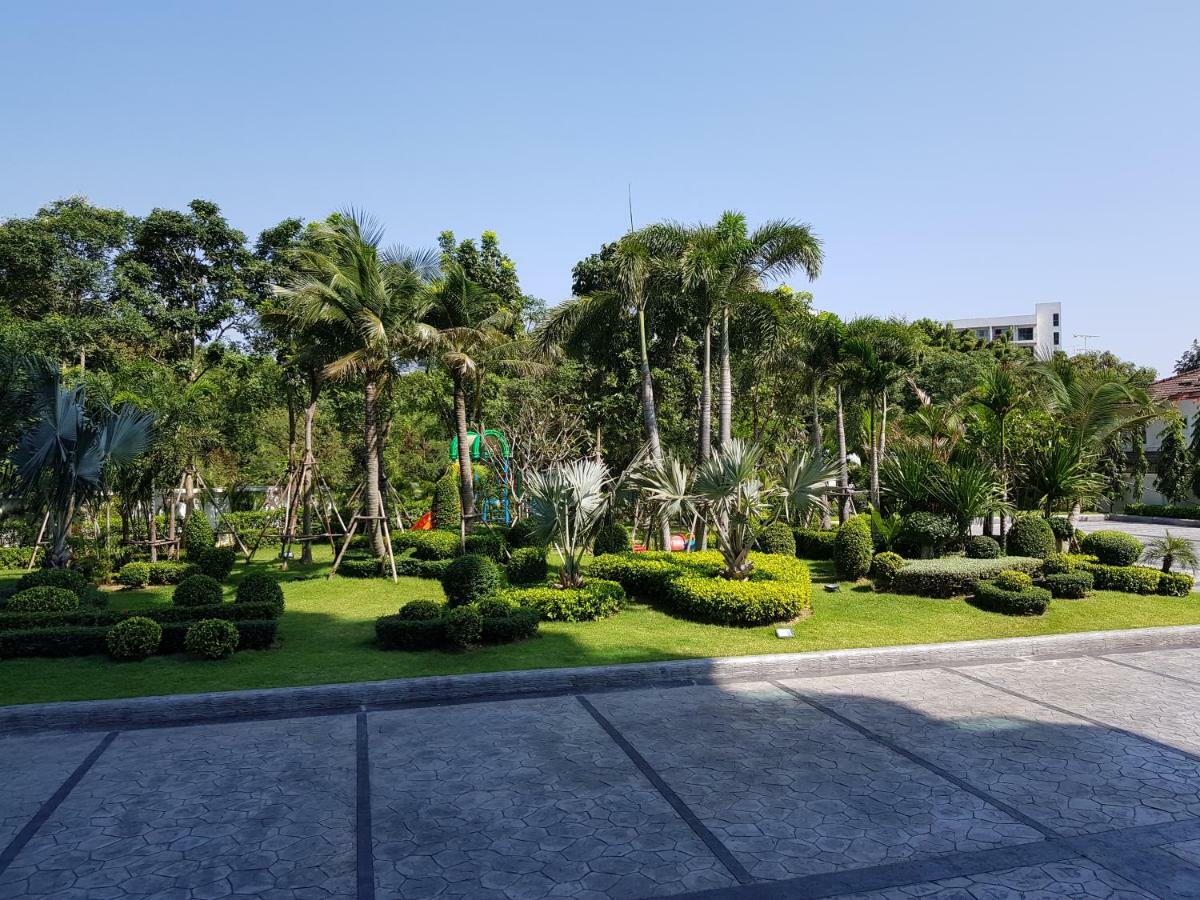 Dusit Grand Condo View Jomtien pláž Exteriér fotografie
